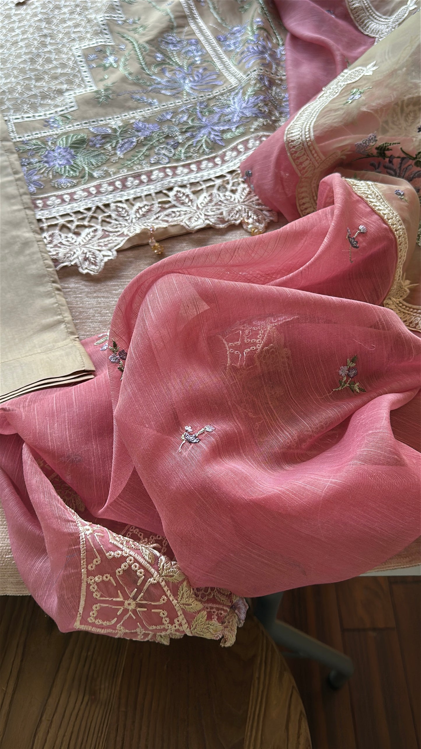 Rosé Dune Élan – 3 Piece Lawn Set