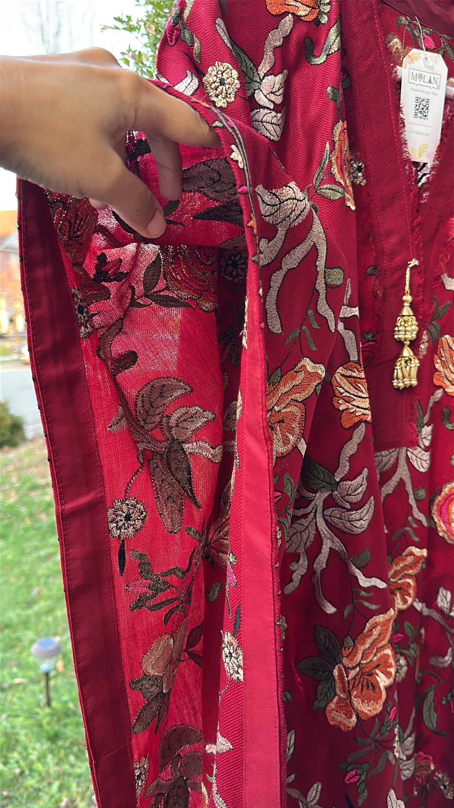 Gulab Jal – A Deep Maroon Kaftan