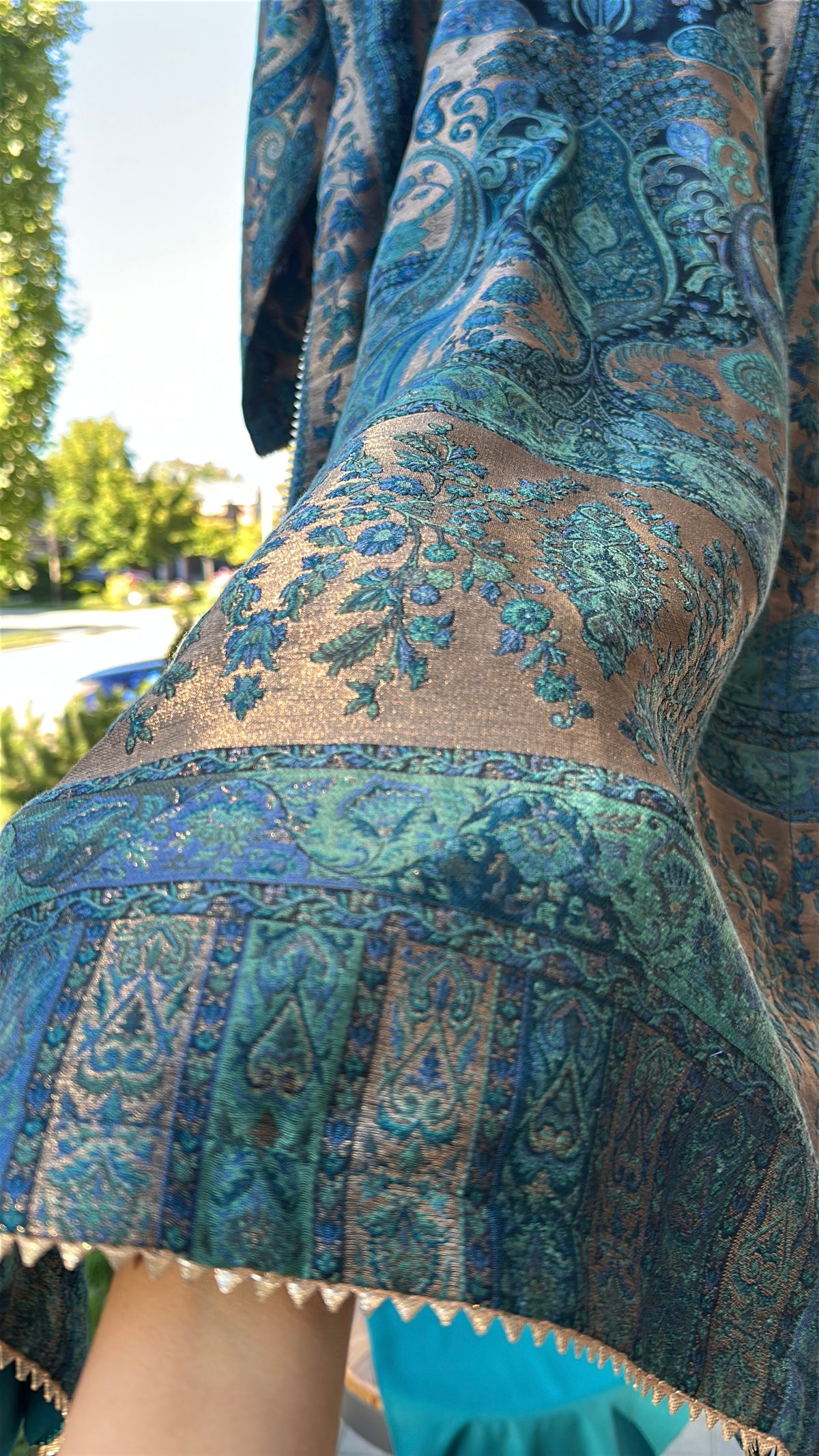 Kani Neel Zareen – Peacock Heritage