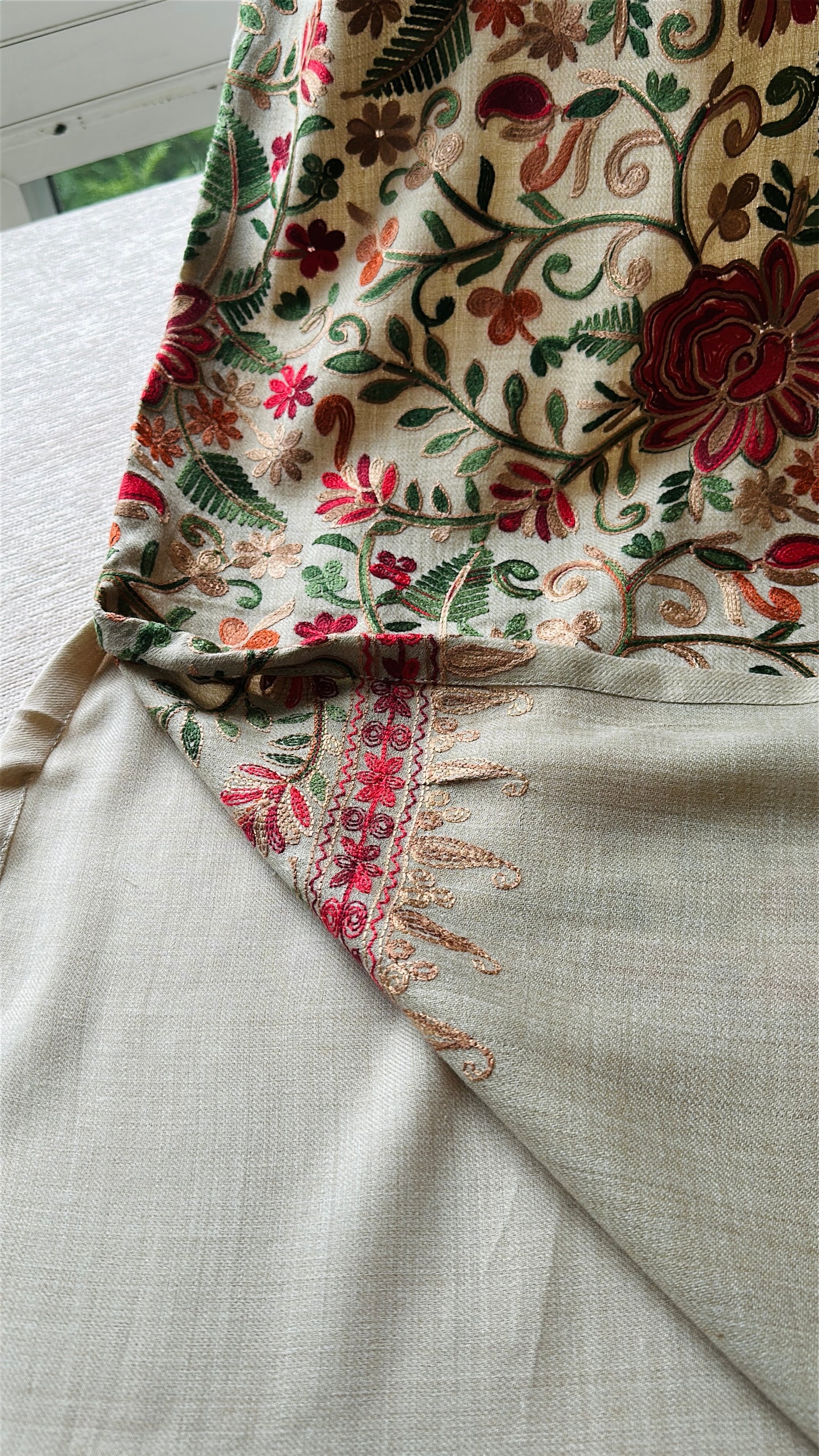 Sahar-e-Zar – Heritage kaftaan Series