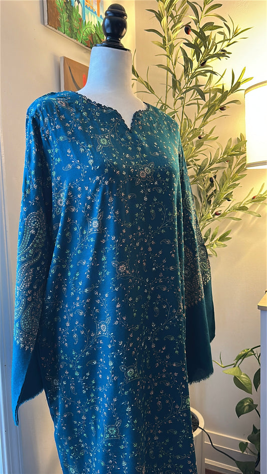 Neelam-e-Kalam – Pashmina Long Shawl Shirt