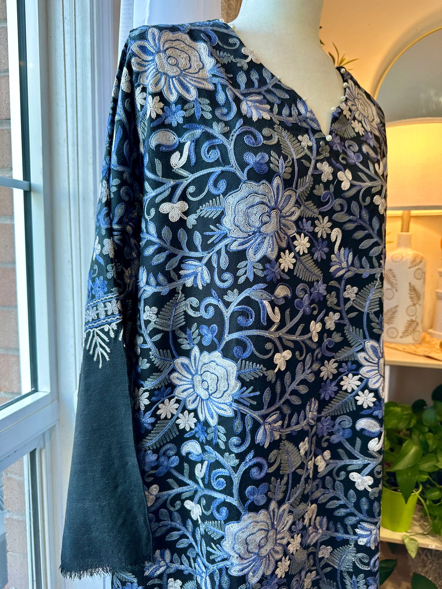 Samaa-e-Neel – Heritage Long Shirt Series