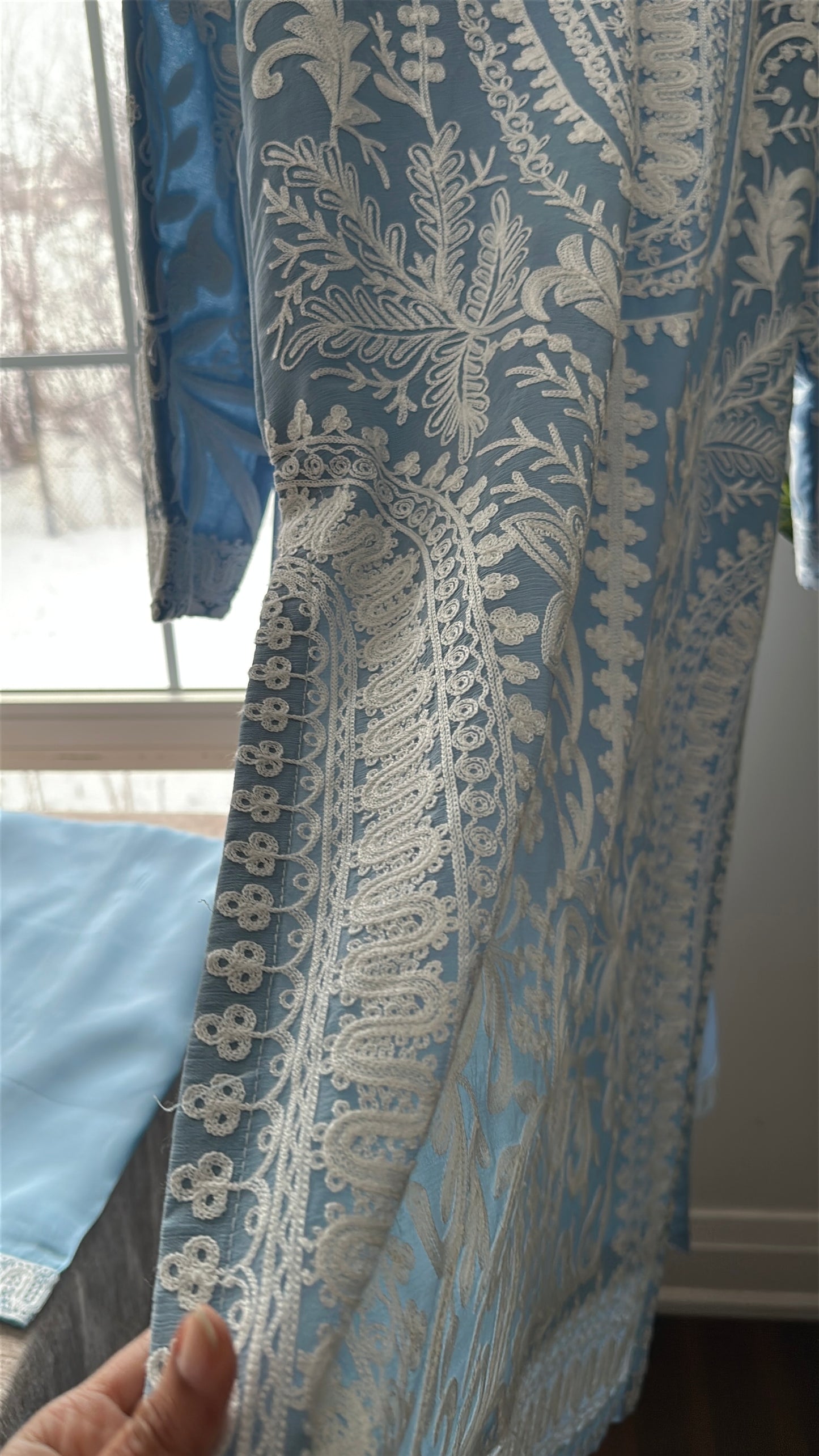 Powder Sky Élan – Soft Elegance in Every Thread