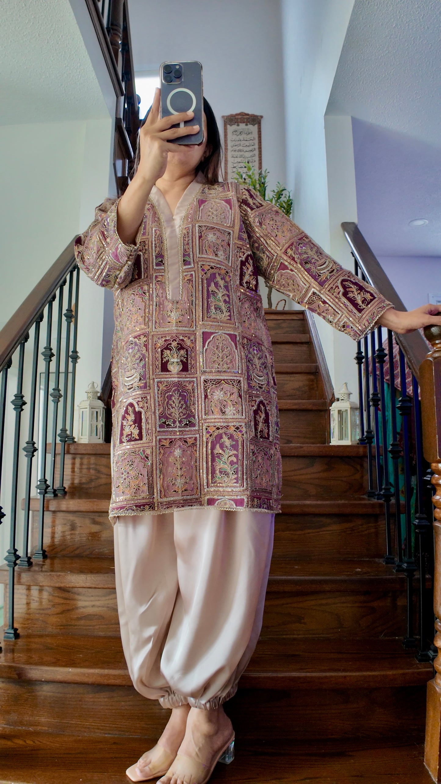 Naqsh Heritage – Embroidered Shirt & Silk Balloon Pants