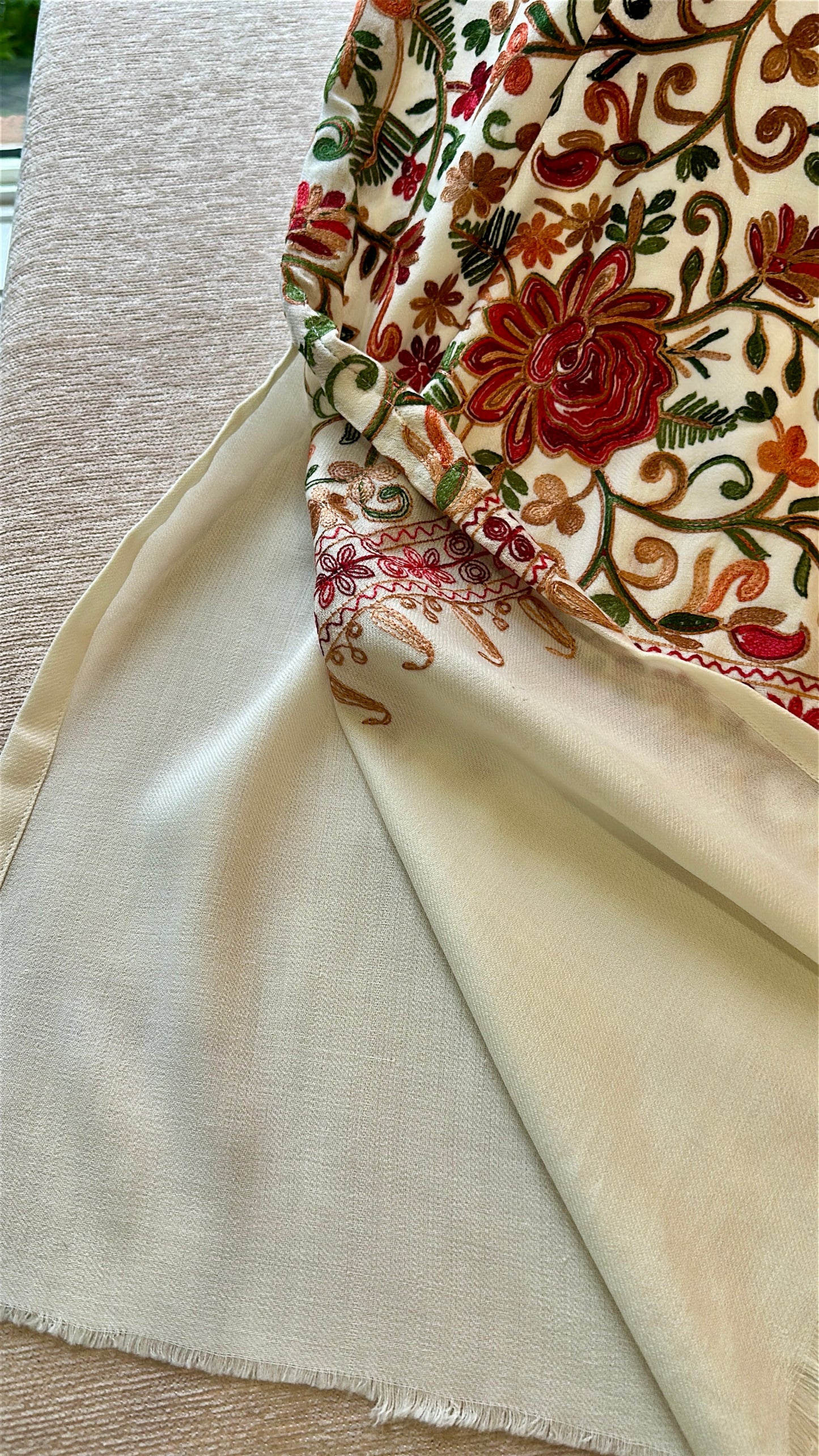 Gulbahaar-e-Ivory – Heritage Kaftan Series