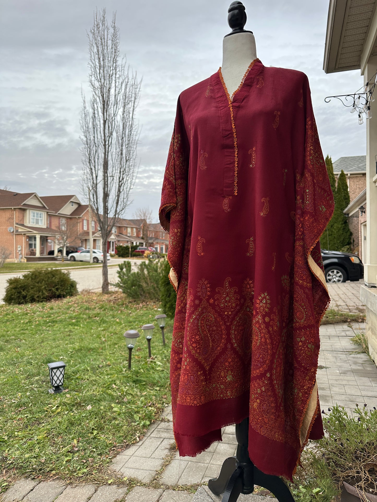 Gulnaar-e-Suroor – The Maroon Kalamkari Bloom