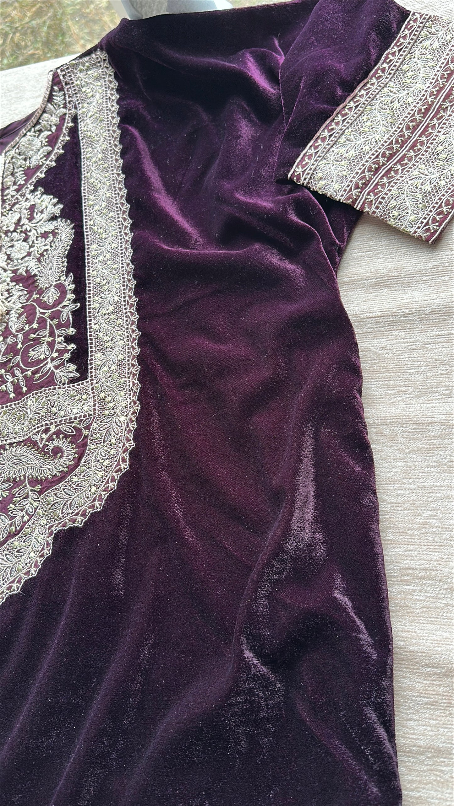 Mulberry Plum Kaftan – Velvet Evening Grace