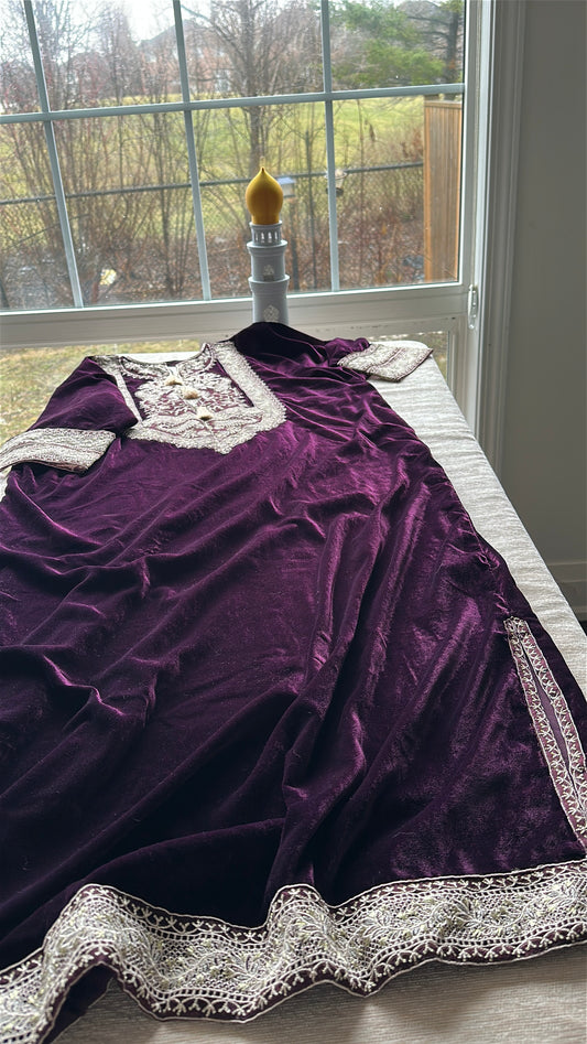 Mulberry Plum Kaftan – Velvet Evening Grace