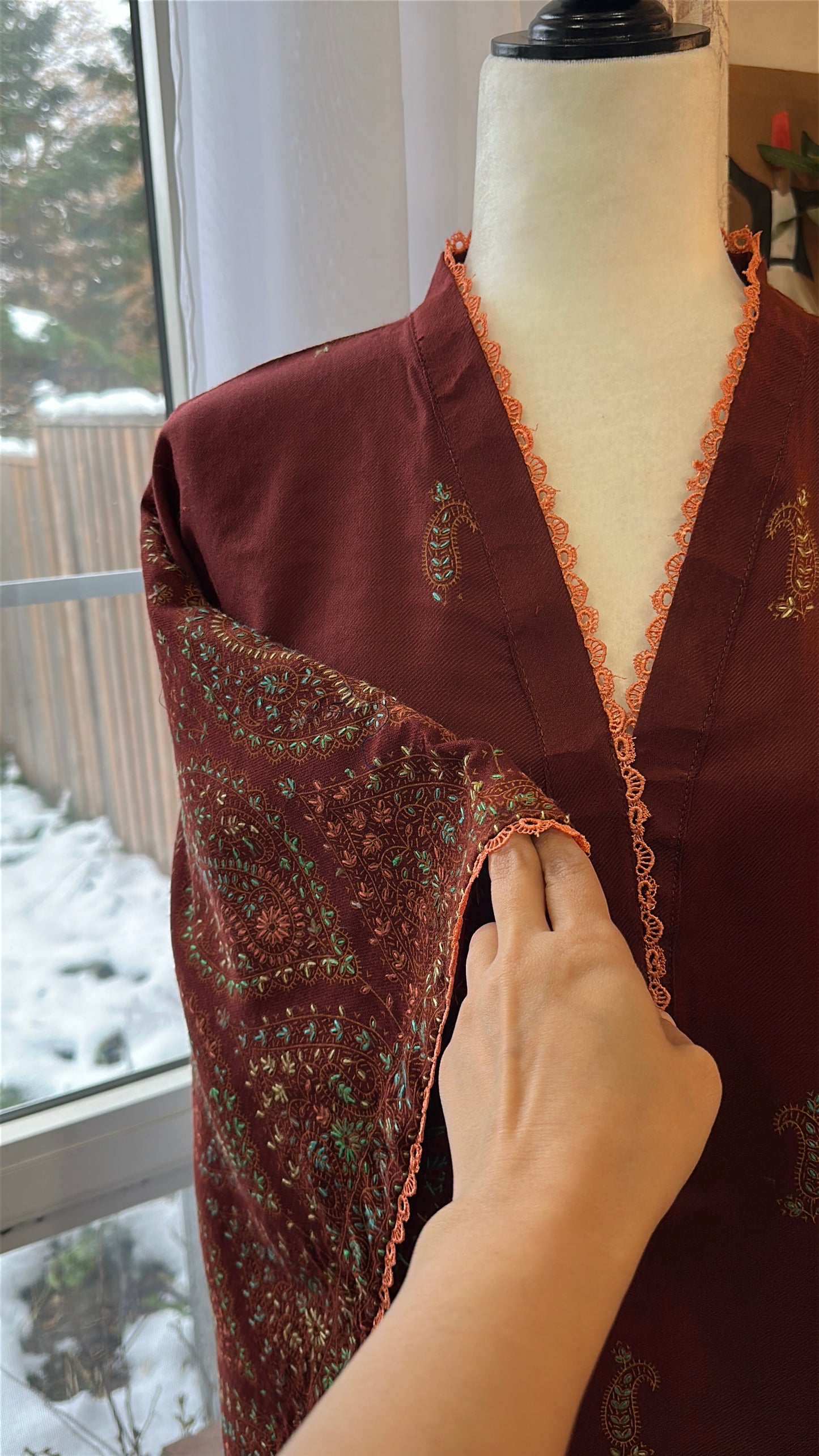 Gulnaar-e-Russet – KalamKari Shawl Kaftan