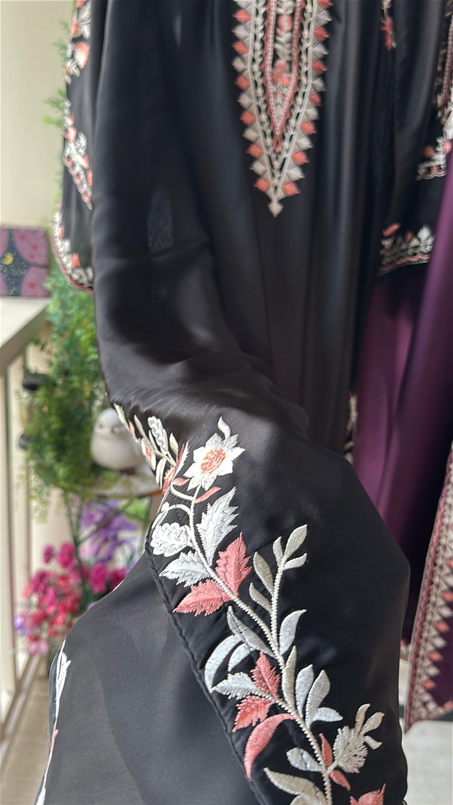 Mehr Noir — Embroidered Silk Kaftaan 3-Piece Set