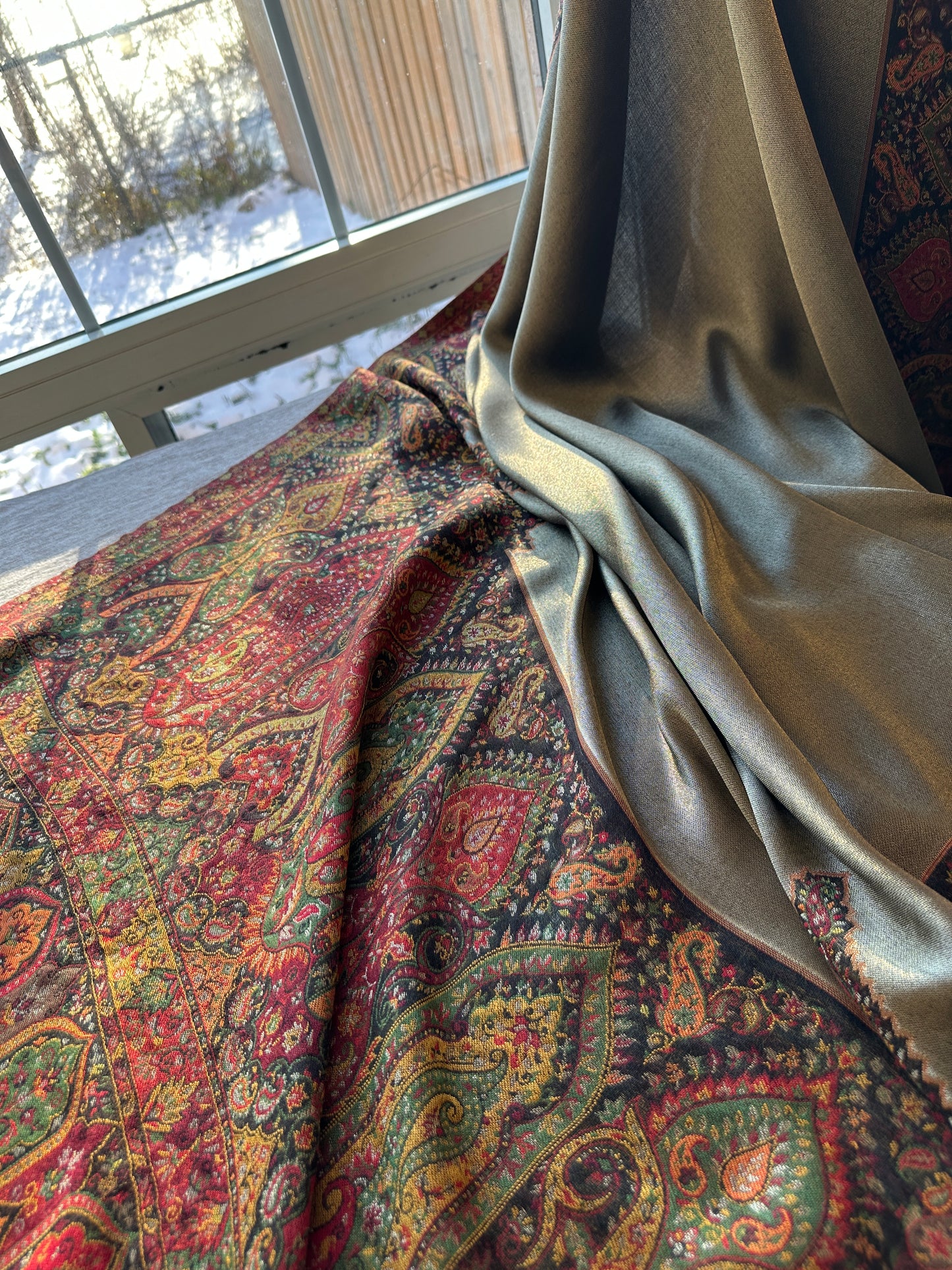 Ruby-Noor Kani – The Jewel-Toned Heritage Shawl