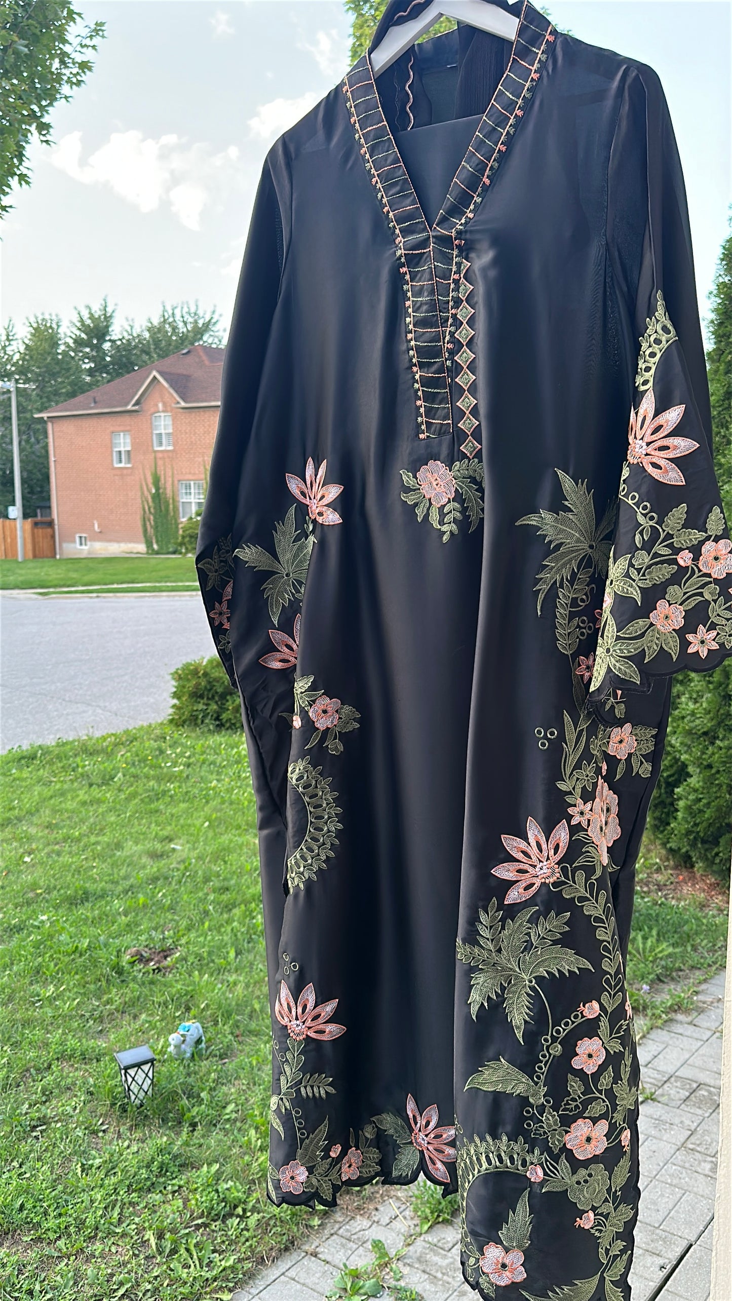 Zarveen Noir — Black Silk Embroidered Kaftan Set