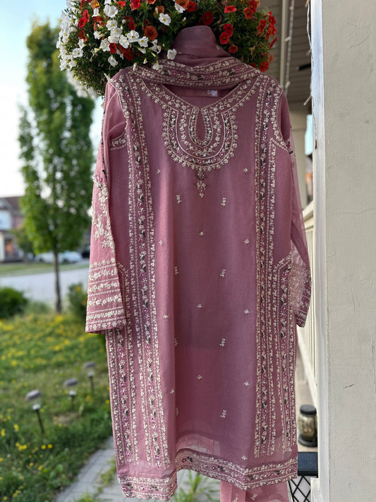 Blush Breeze