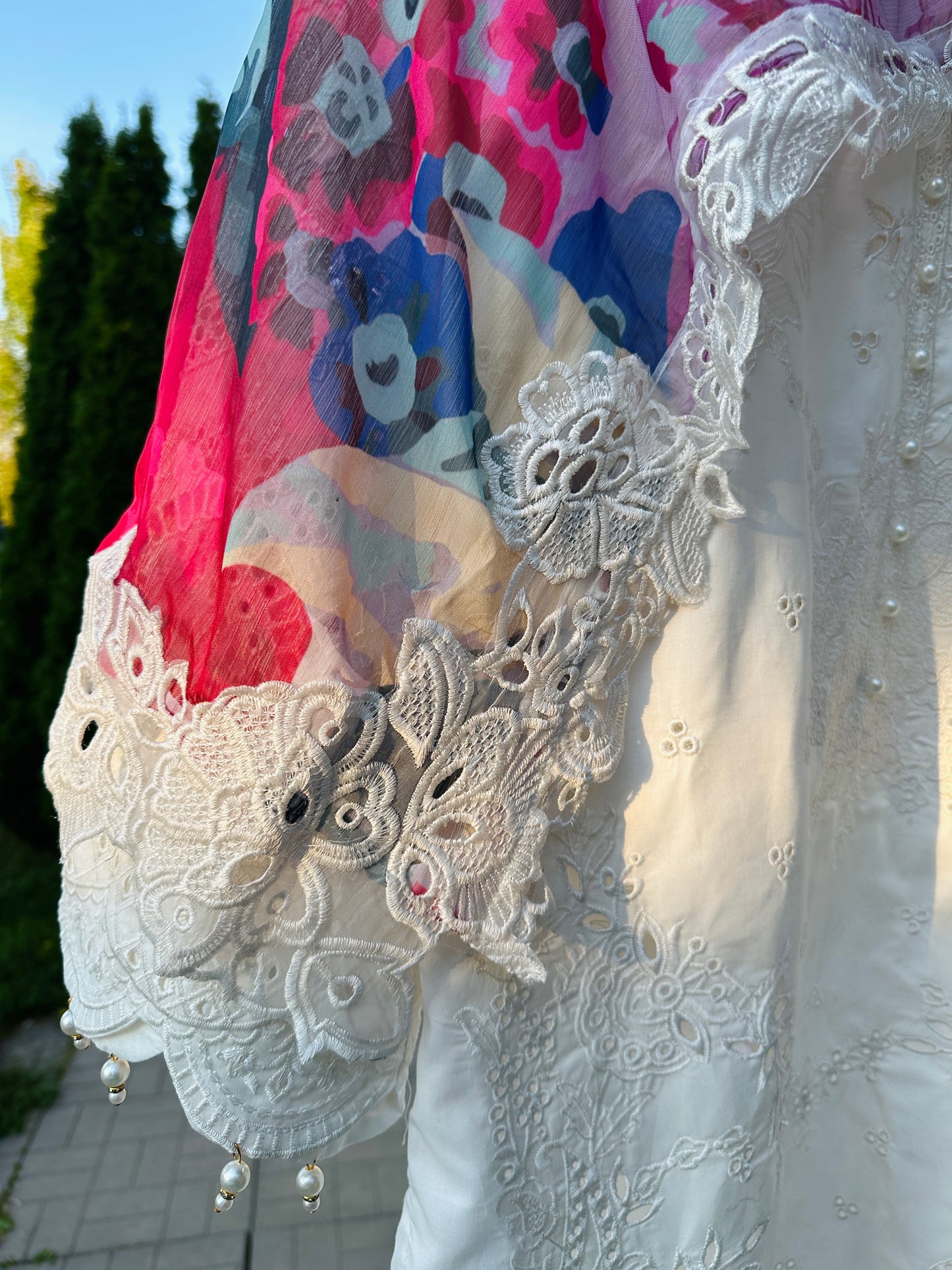 Pearl Floral Chikan Kari