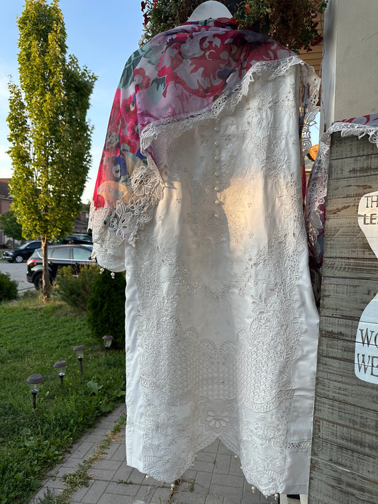 Pearl Floral Chikan Kari