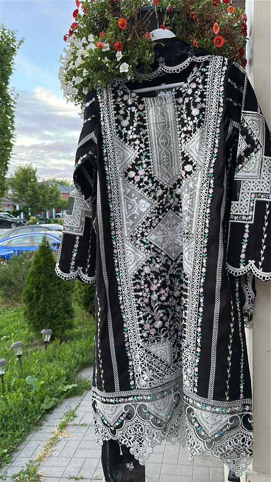 Black n White Cotton Crosstitch