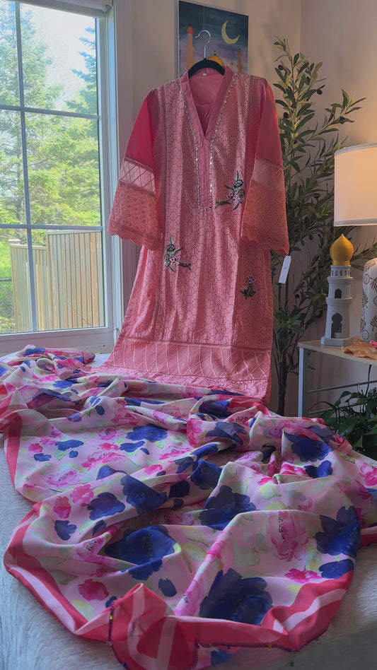 Blossom Veil Élan – Soft Summer Grace