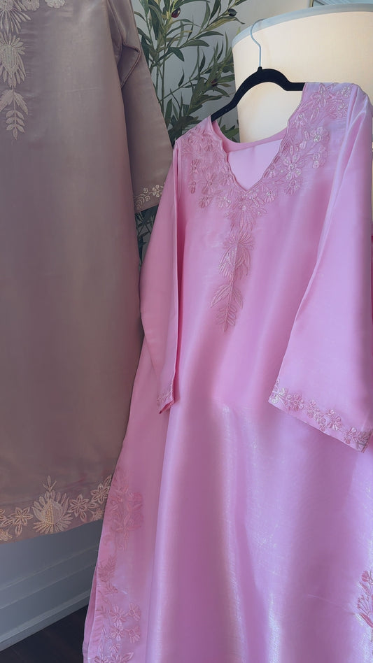 Rose Mist Élan – 2-Piece Kaftan Set