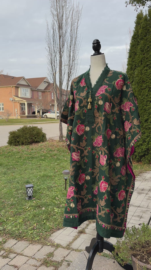 Shabnum-e-Gul – Dew on Roses ( Kaftan )
