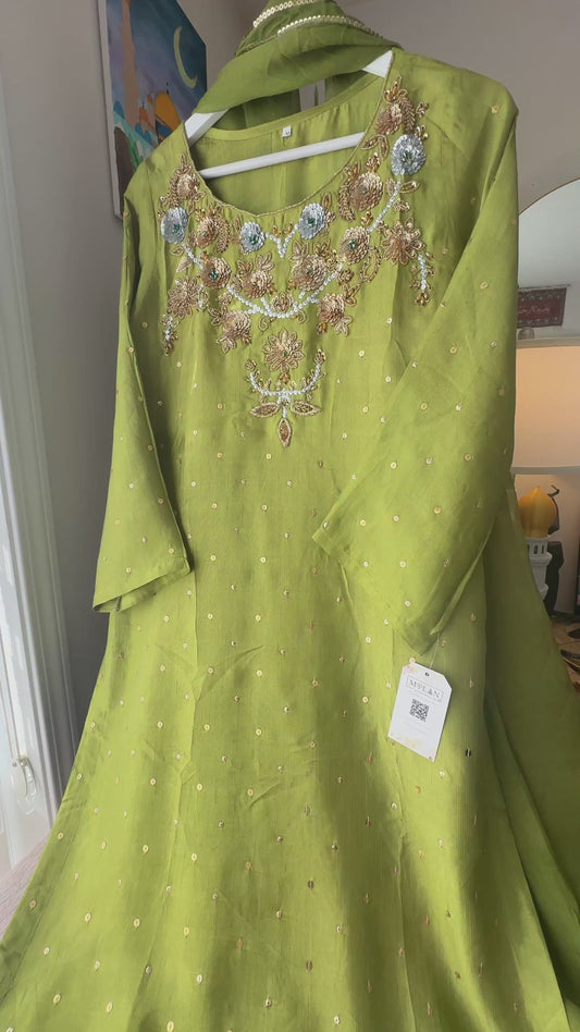 Zara Élan – A Touch of Royal Spring Elegance